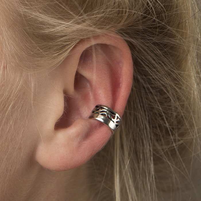 Manchette pour l'oreille avec un design tribal